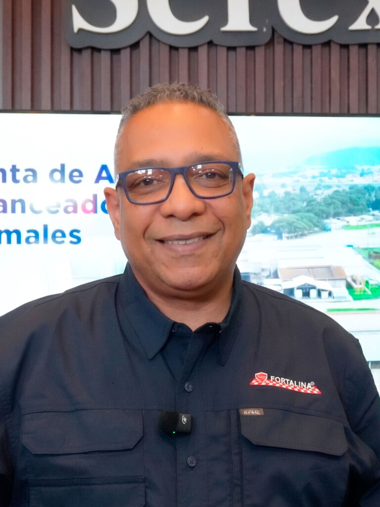 Victor Hernandez